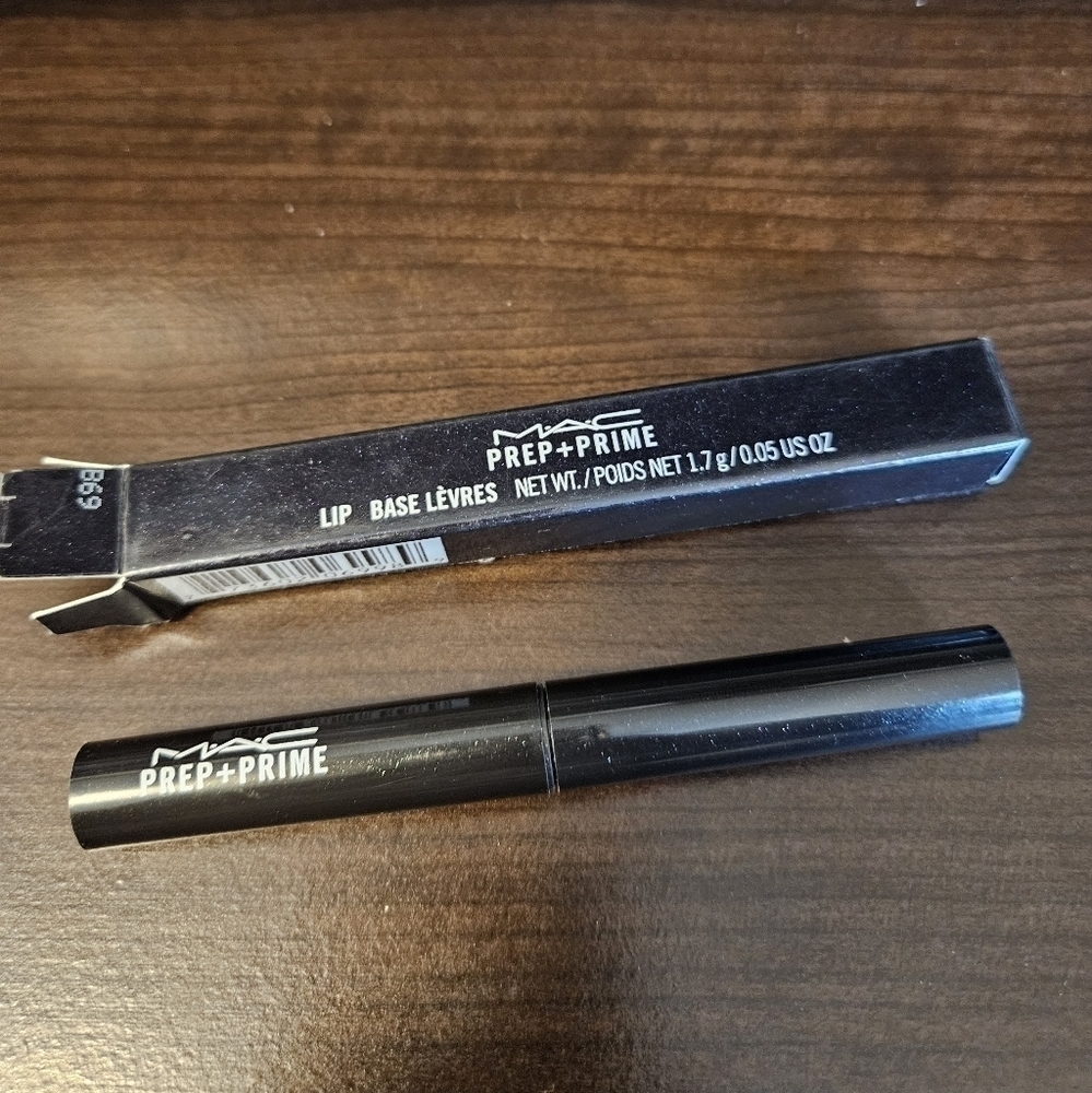 MAC Prime + Prep Lip Base Primer (NIB)